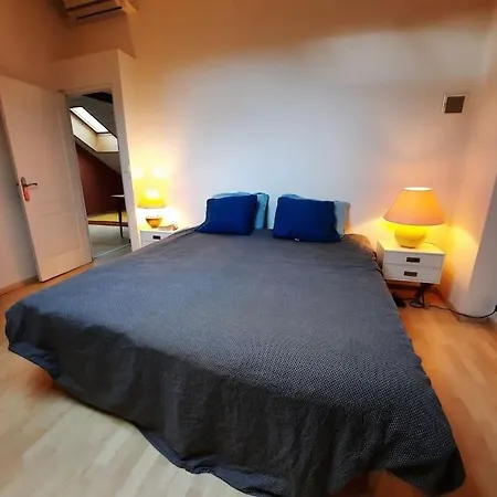 Iron Man Offer A Located Right On The River Holiday home *